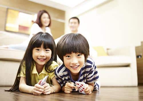 When do children usually lose their baby teeth