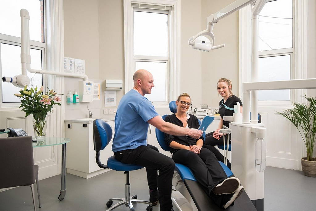 Missing Teeth Dental Implant Options in Spicewood 2